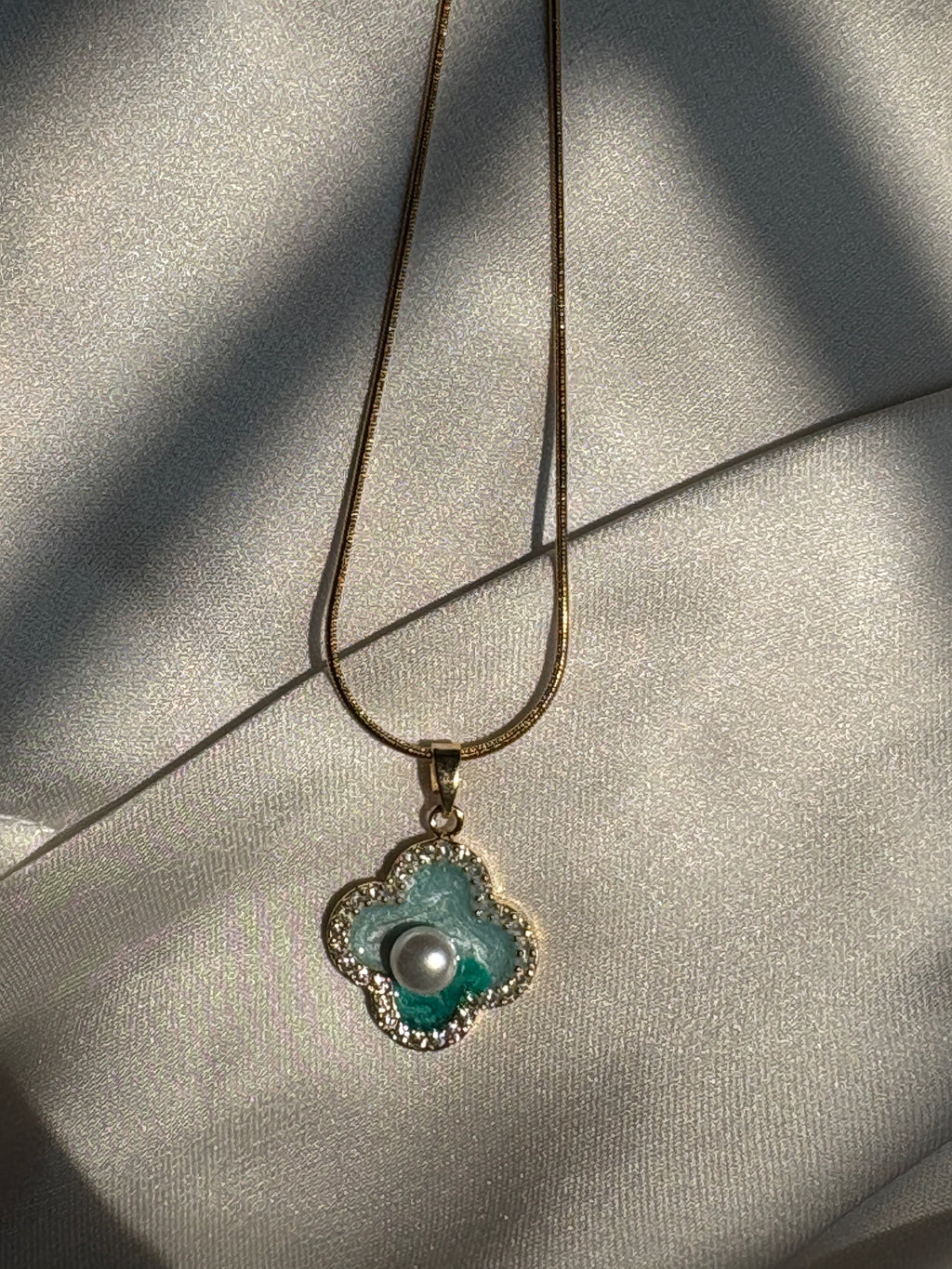 Gold Snake Chain Clover Charm Necklace