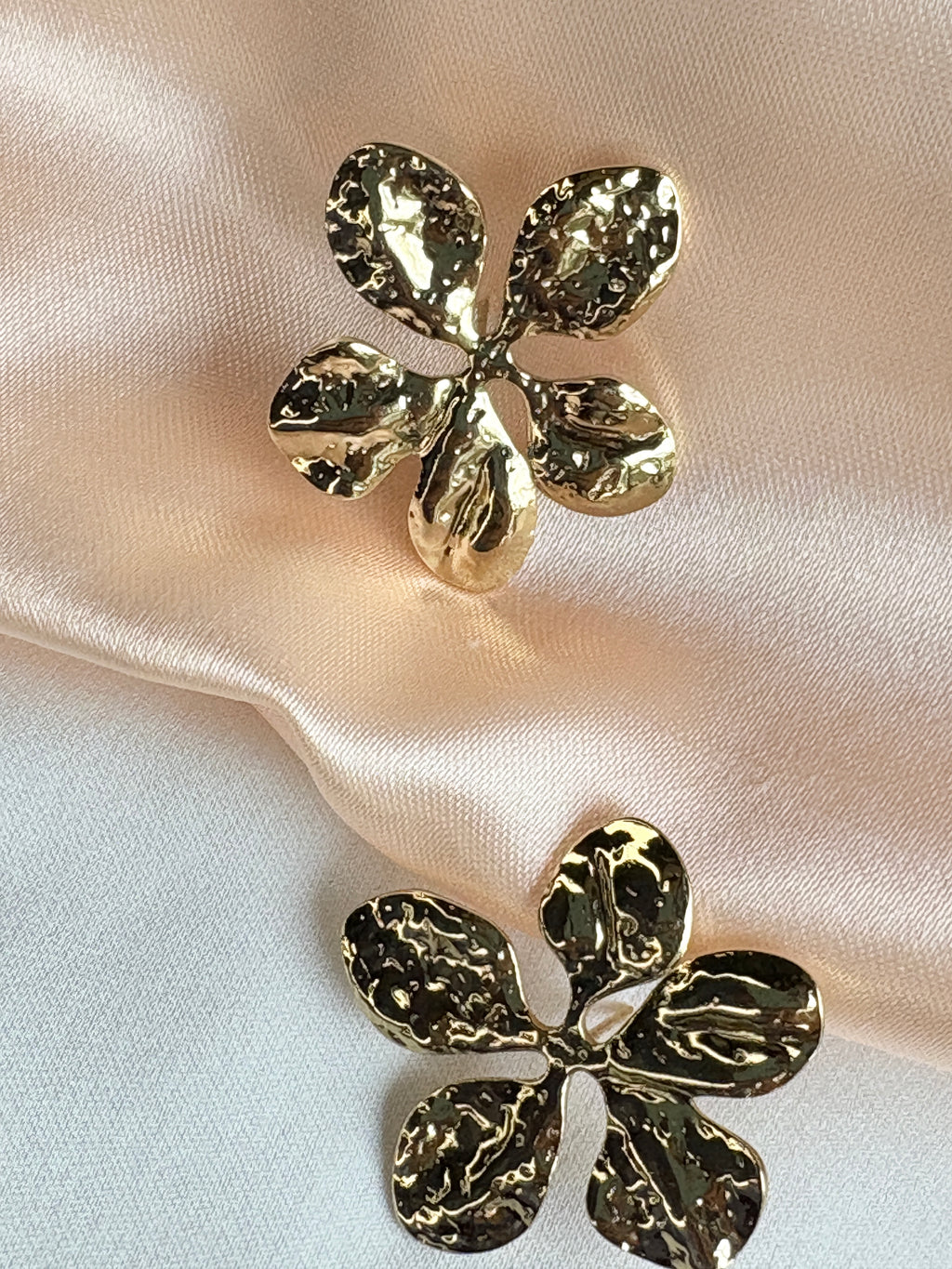 Textured Floral Gold Earrings