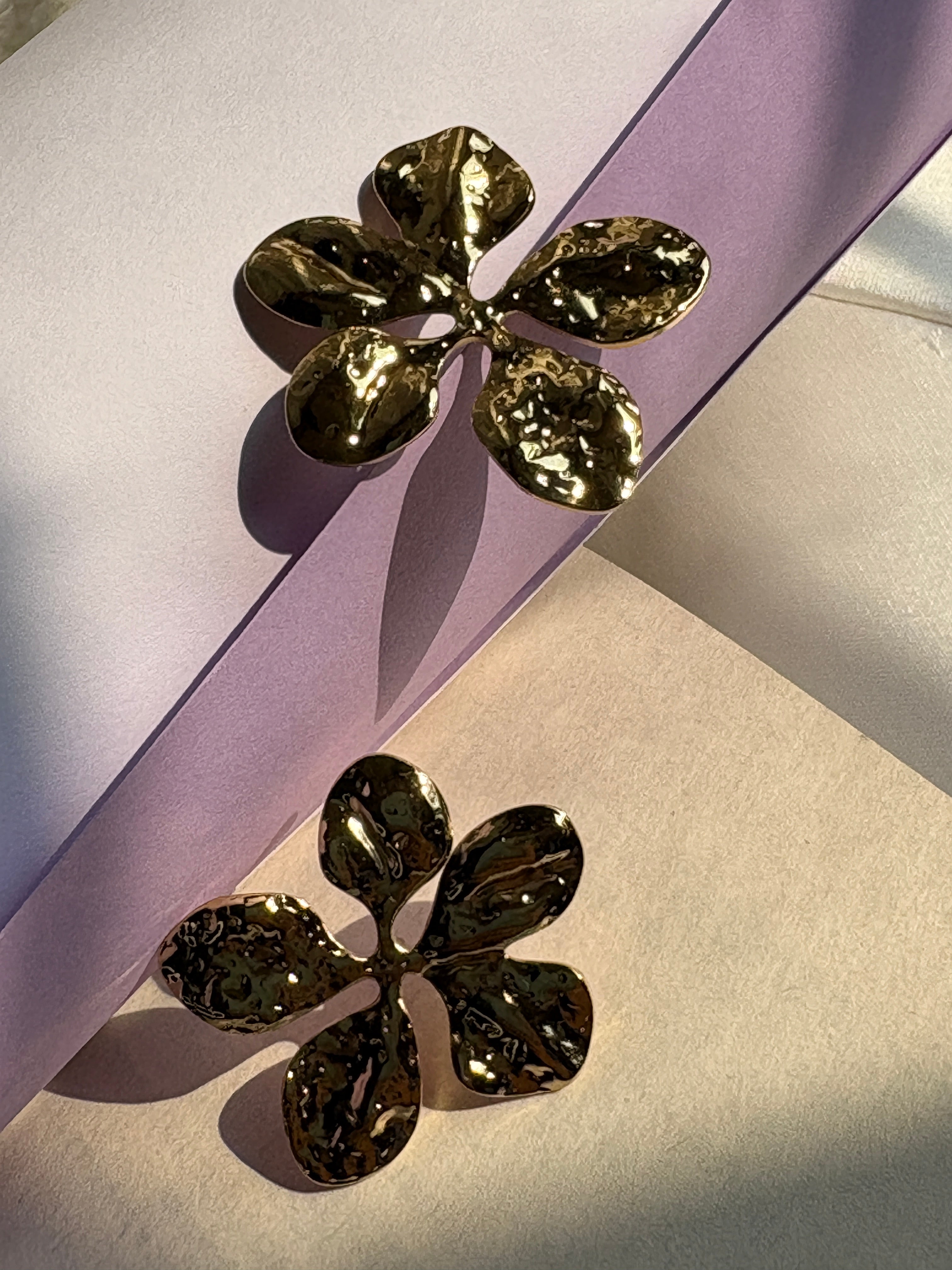 Textured Floral Gold Earrings