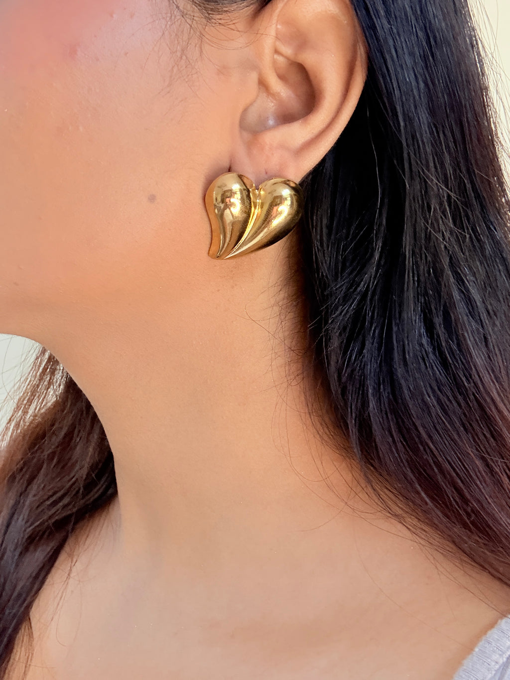 Gleaming Love Earrings