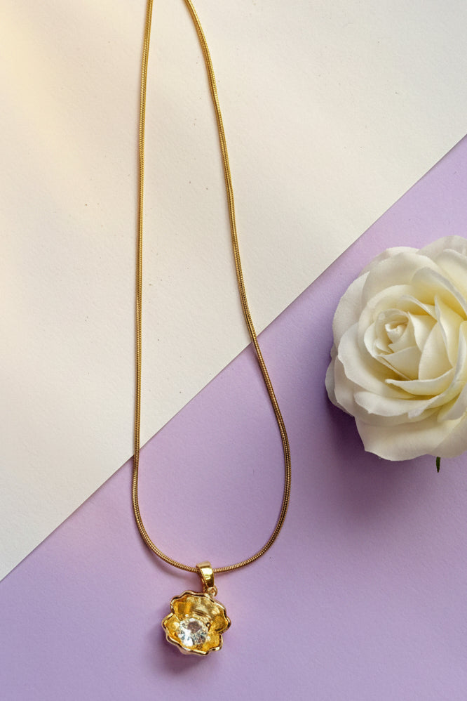 Golden Oyster Pearl Anti-Tarnish Necklace