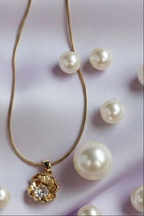 Golden Oyster Pearl Anti-Tarnish Necklace