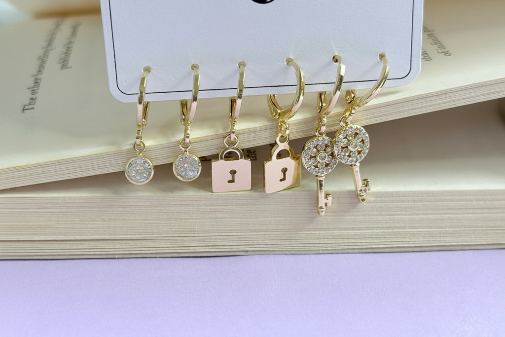 Charm Huggie Earring Set 18k gold plated