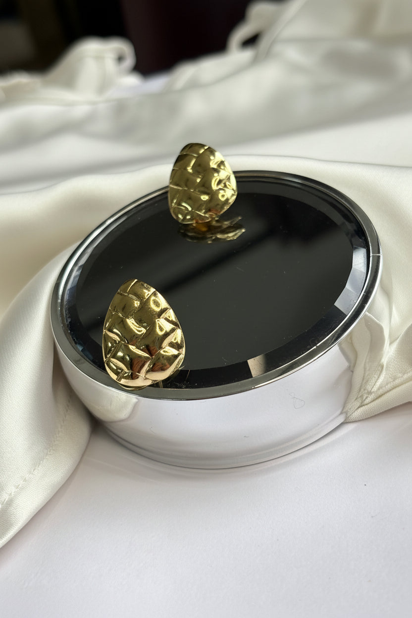 Teardrop Woven-Texture Anti-Tarnish Studs